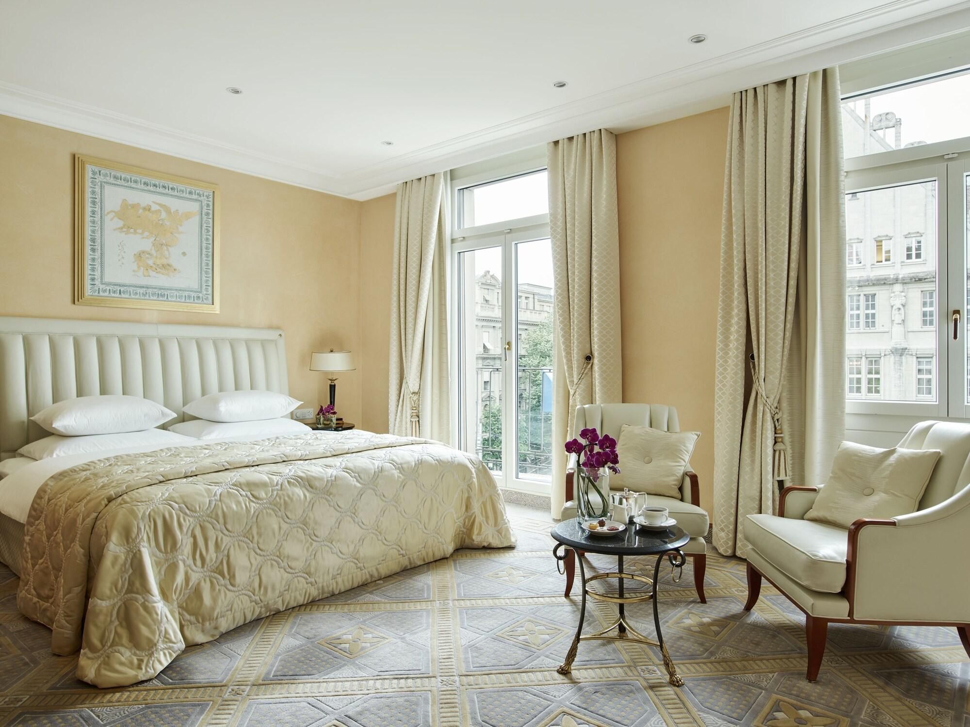Savoy Baur En Otel Zürih