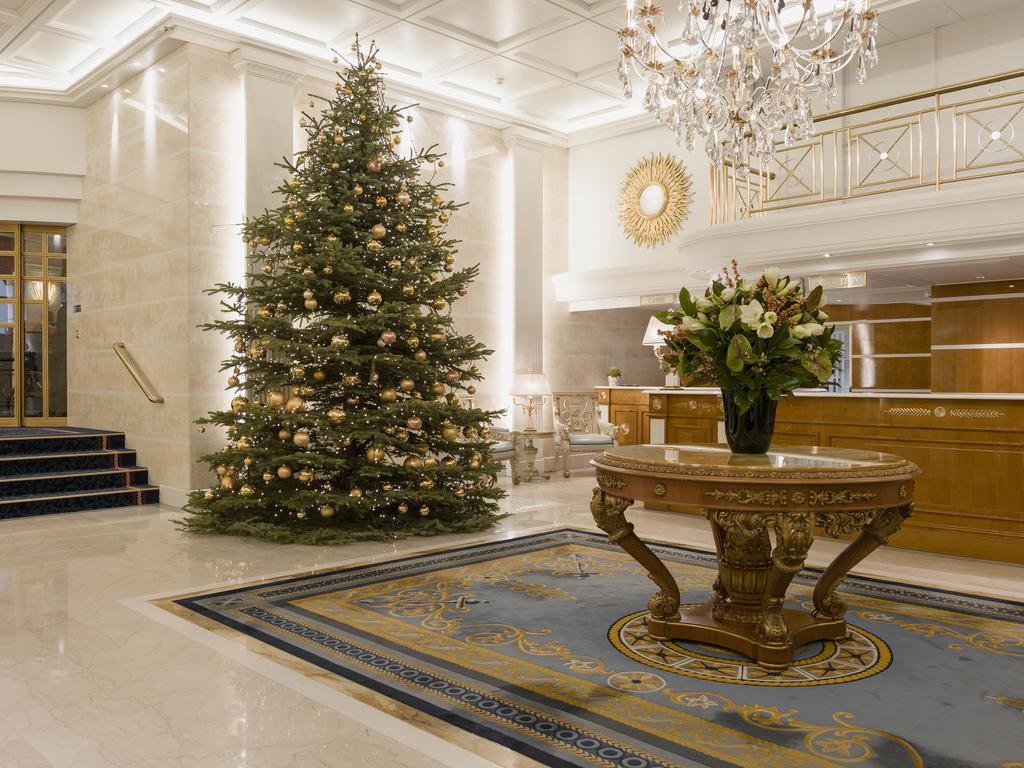 Otel Savoy Baur En Zürih