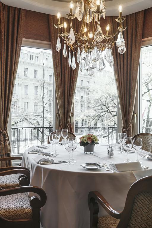 Savoy Baur En 5* Zürih