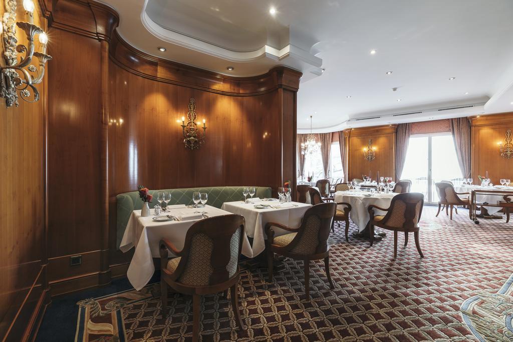 Savoy Baur En Otel 5*