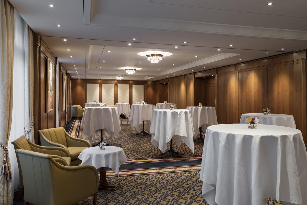 Otel Savoy Baur En Zürih